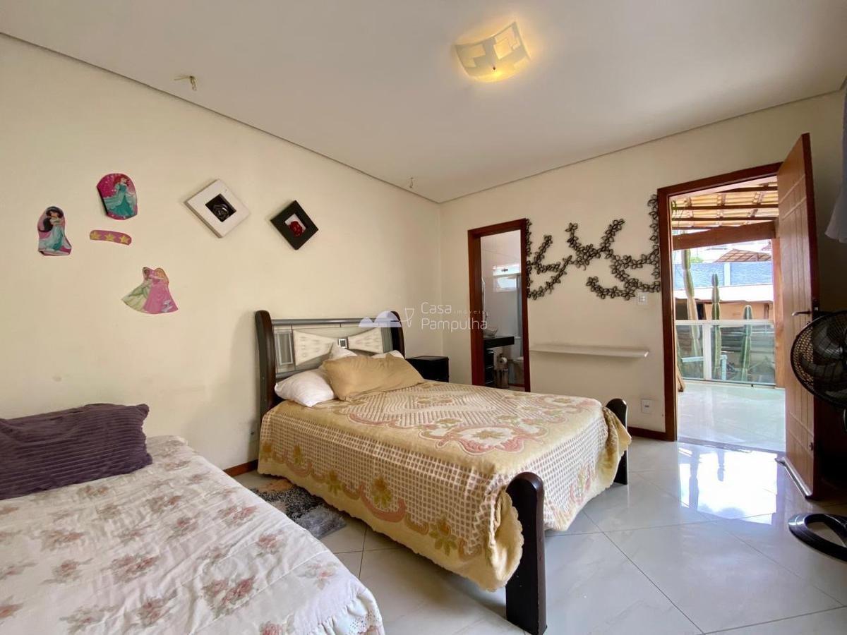 Casa, Céu Azul, 3 Quartos, 2 Vagas, 2 Suítes