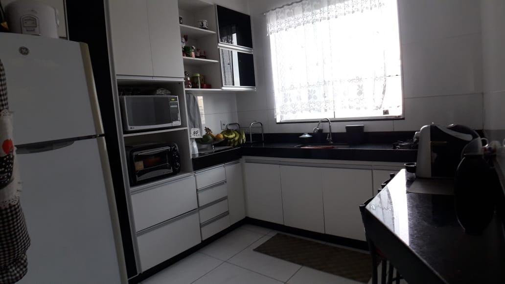 Casa, Europa, 3 Quartos, 4 Vagas, 1 Suíte