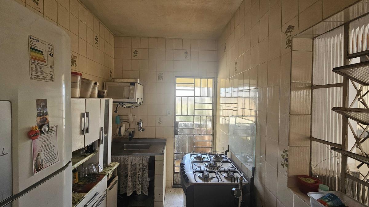 Casa, Planalto, 4 Quartos, 3 Vagas, 1 Suíte