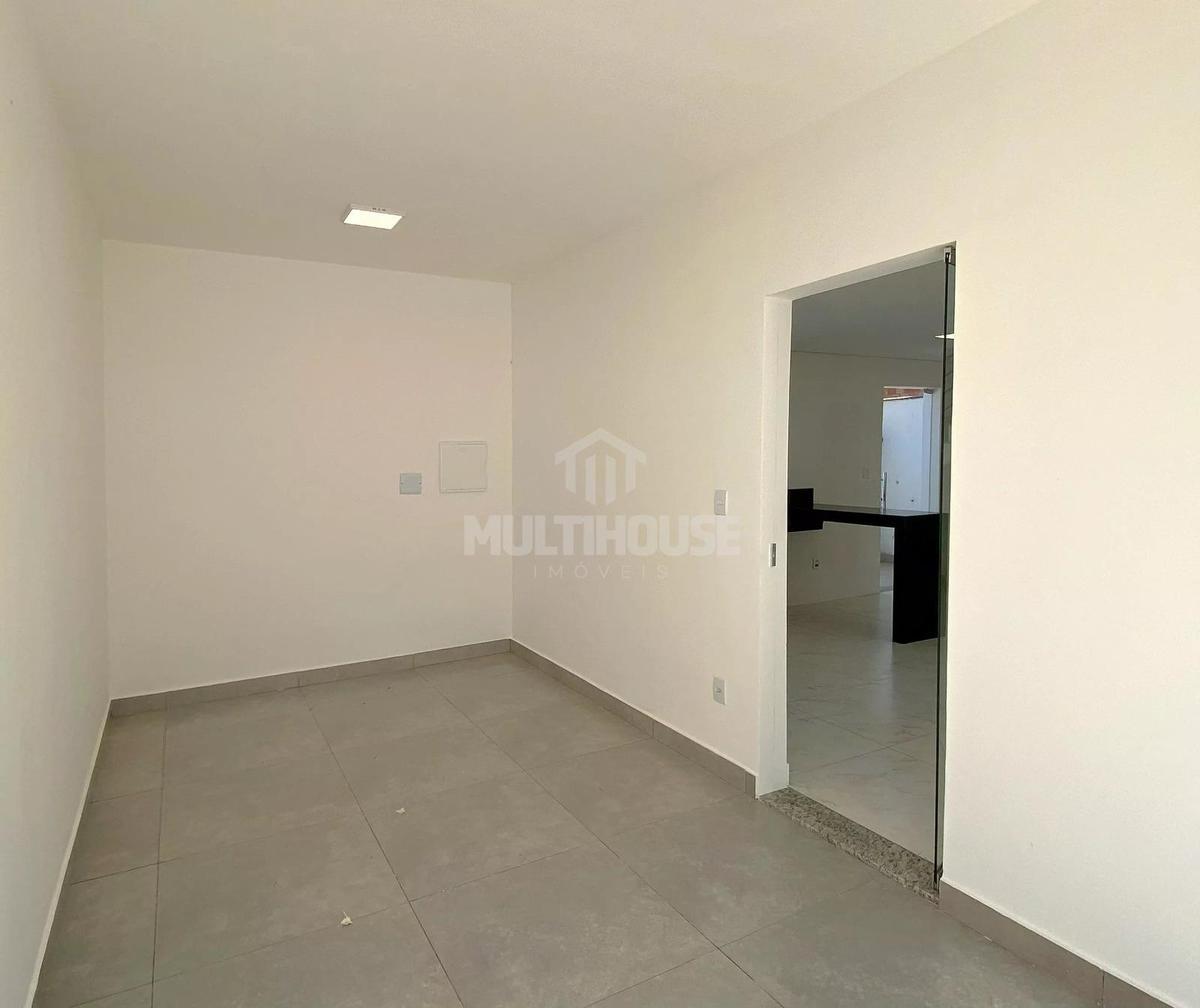 Casa, Trevo, 3 Quartos, 1 Vaga, 1 Suíte