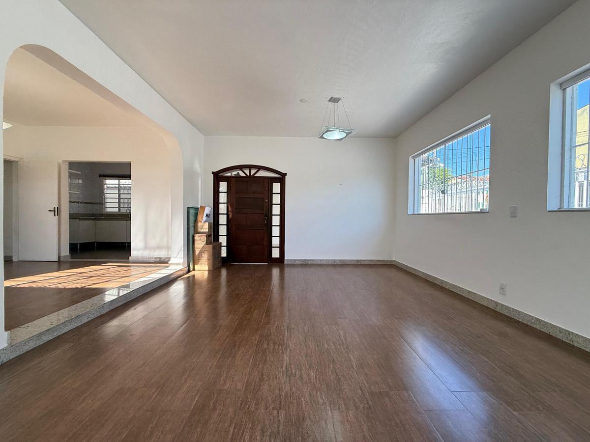 Casa, Santa Amélia, 3 Quartos, 2 Vagas, 1 Suíte