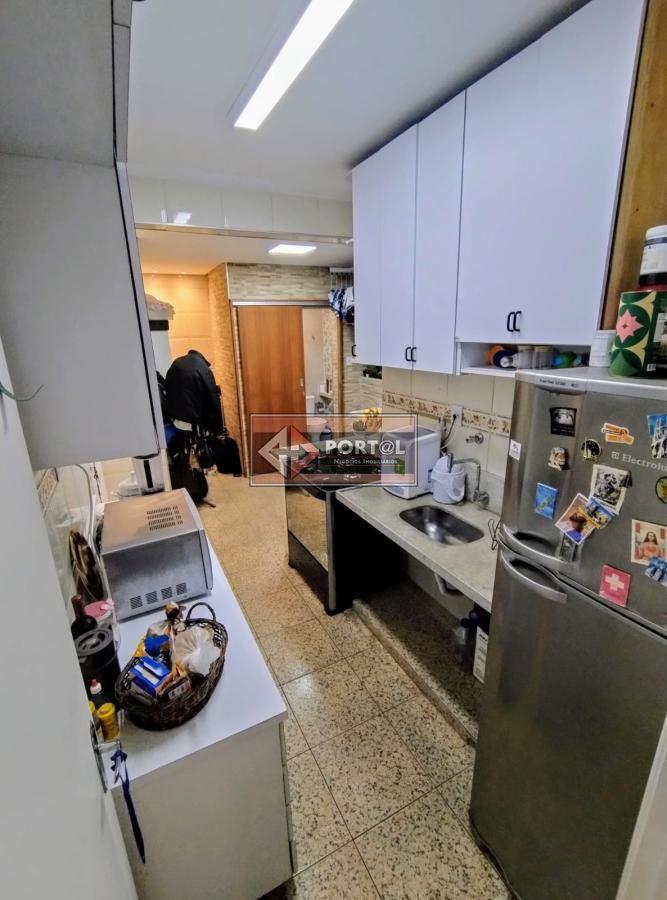 Apartamento, Carlos Prates, 3 Quartos, 1 Vaga