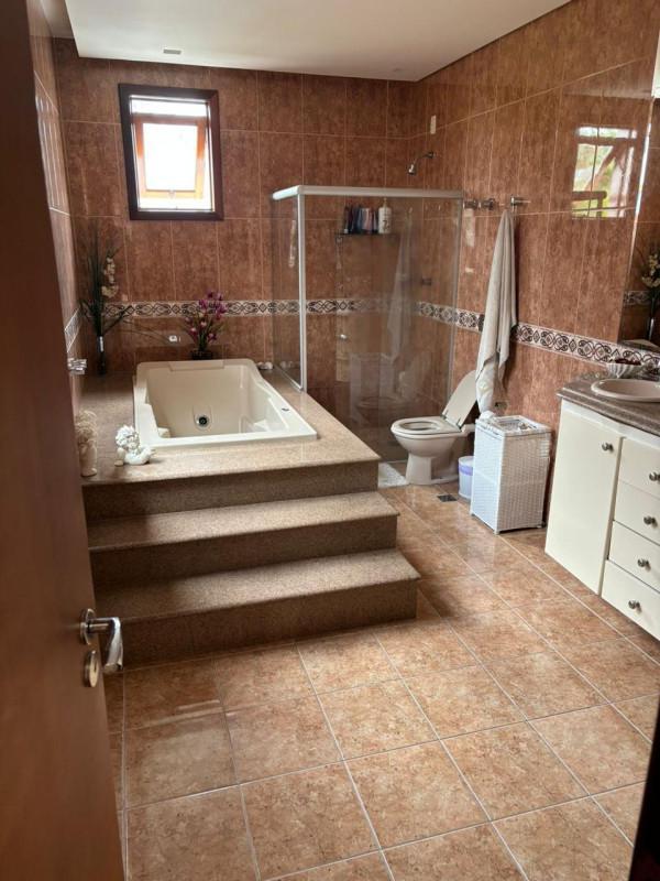 Casa, Bandeirantes (pampulha), 4 Quartos, 5 Vagas, 3 Suítes