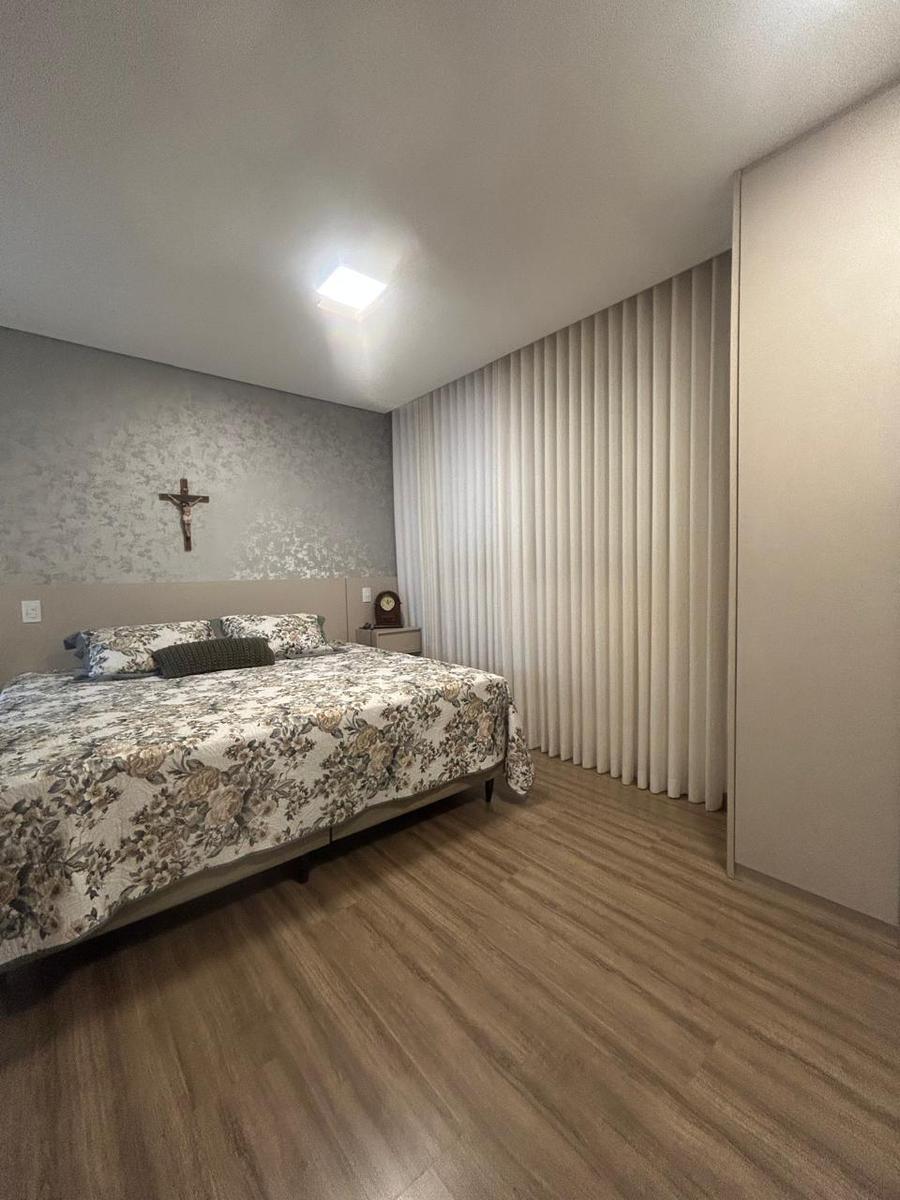 Apartamento, Castelo, 4 Quartos, 2 Vagas, 1 Suíte