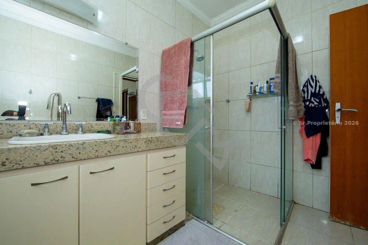 Casa, Prado, 5 Quartos, 6 Vagas, 2 Suítes