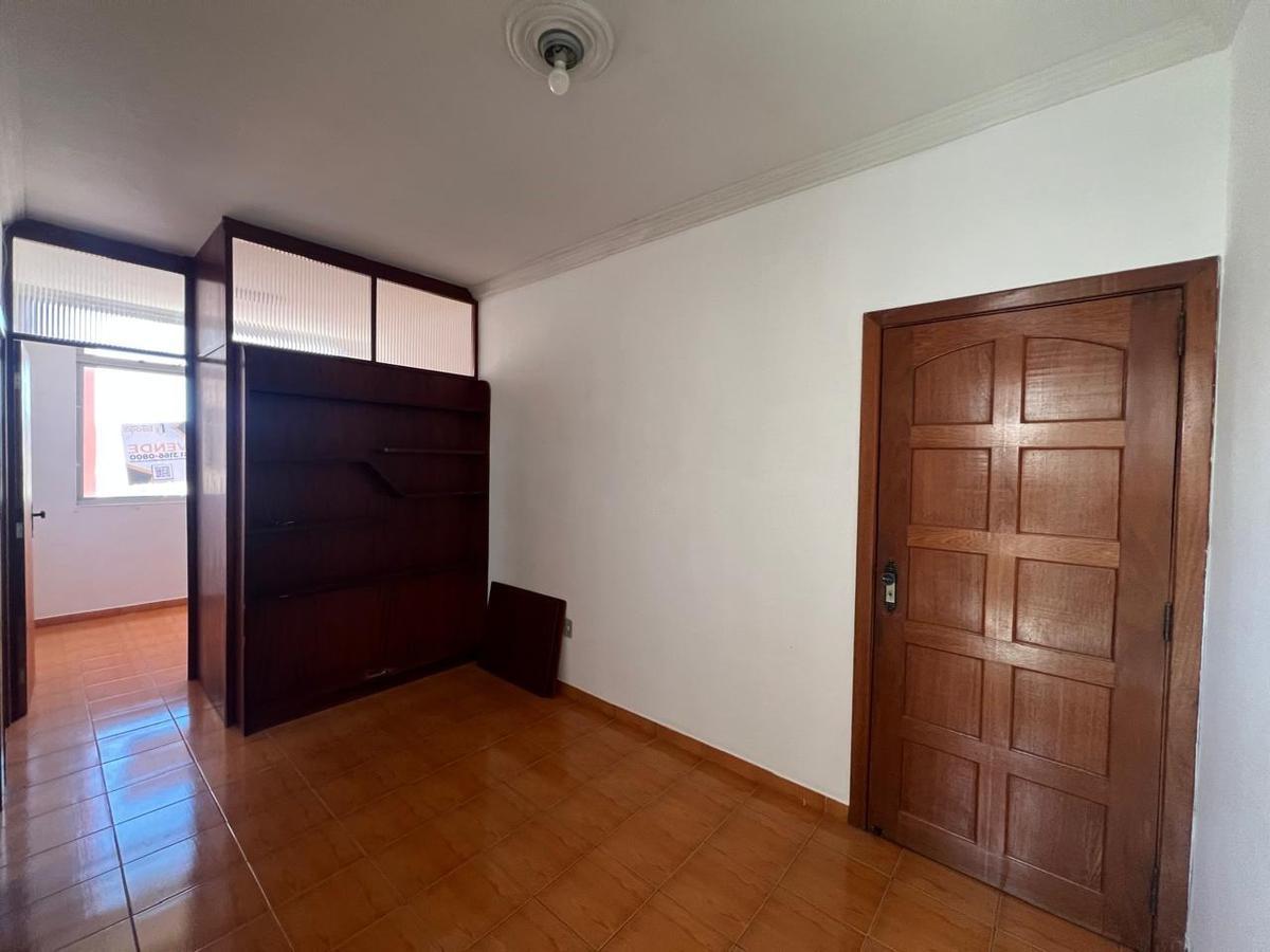 Quitinete, Colégio Batista, 2 Quartos, 1 Vaga