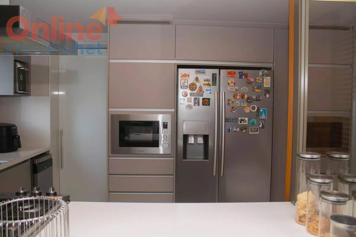 Cobertura, Savassi, 2 Quartos, 0 Vaga, 2 Suítes