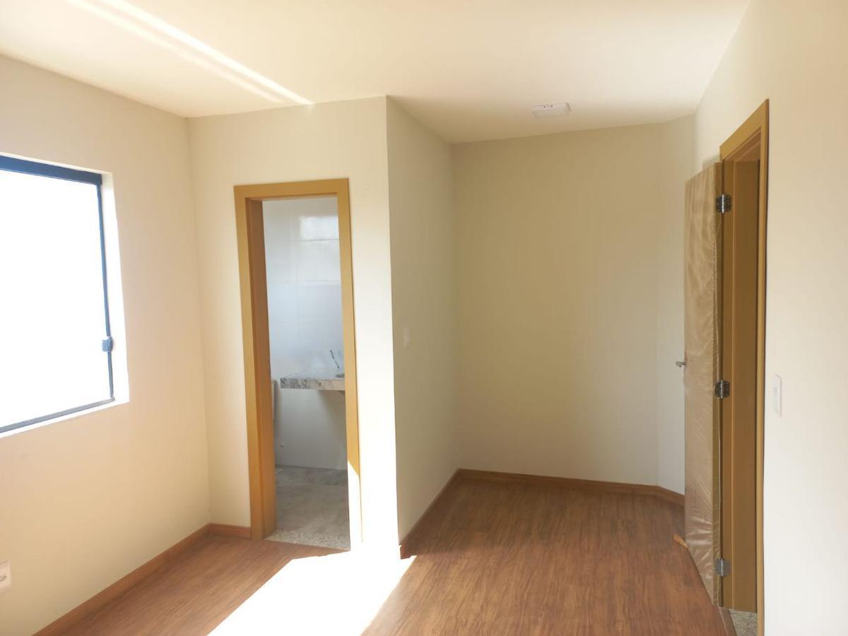 Casa, Santa Mônica, 3 Quartos, 2 Vagas, 1 Suíte