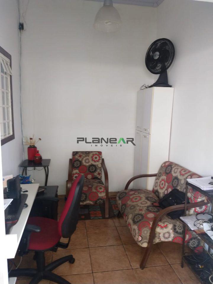 Casa, Jardim Riacho das Pedras, 3 Quartos, 4 Vagas, 1 Suíte