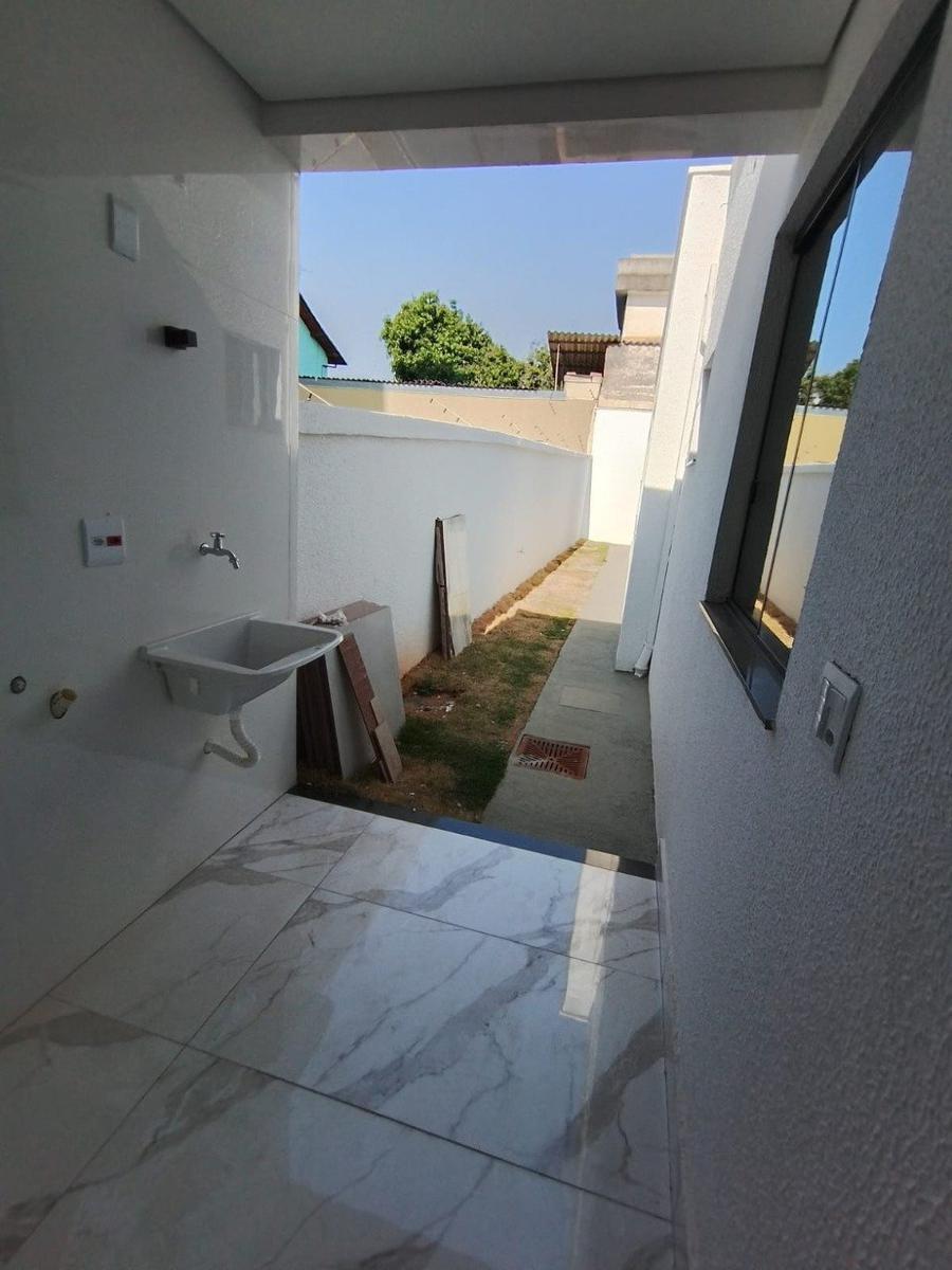 Casa, Rio Branco, 3 Quartos, 2 Vagas, 1 Suíte