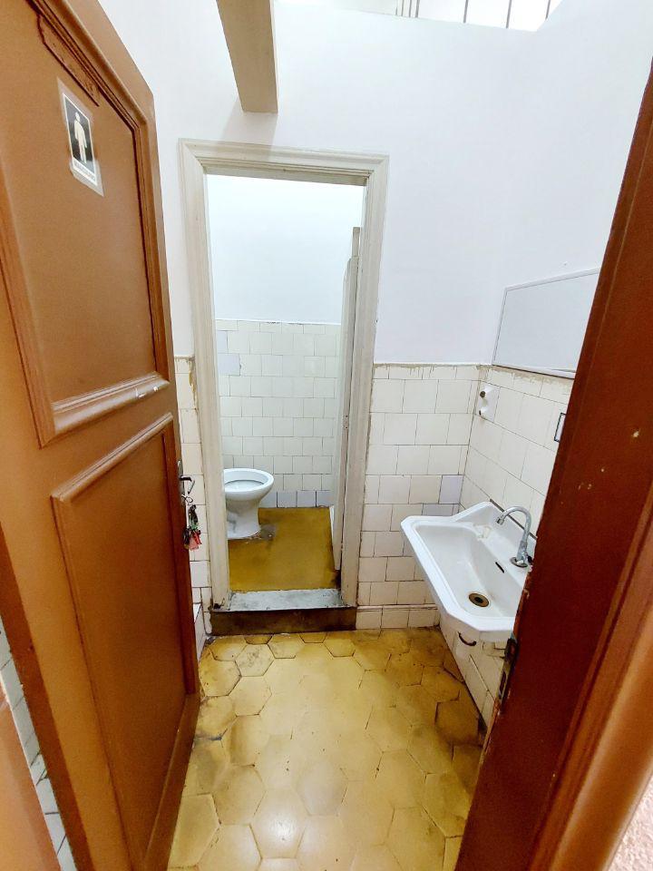 Sala, Centro