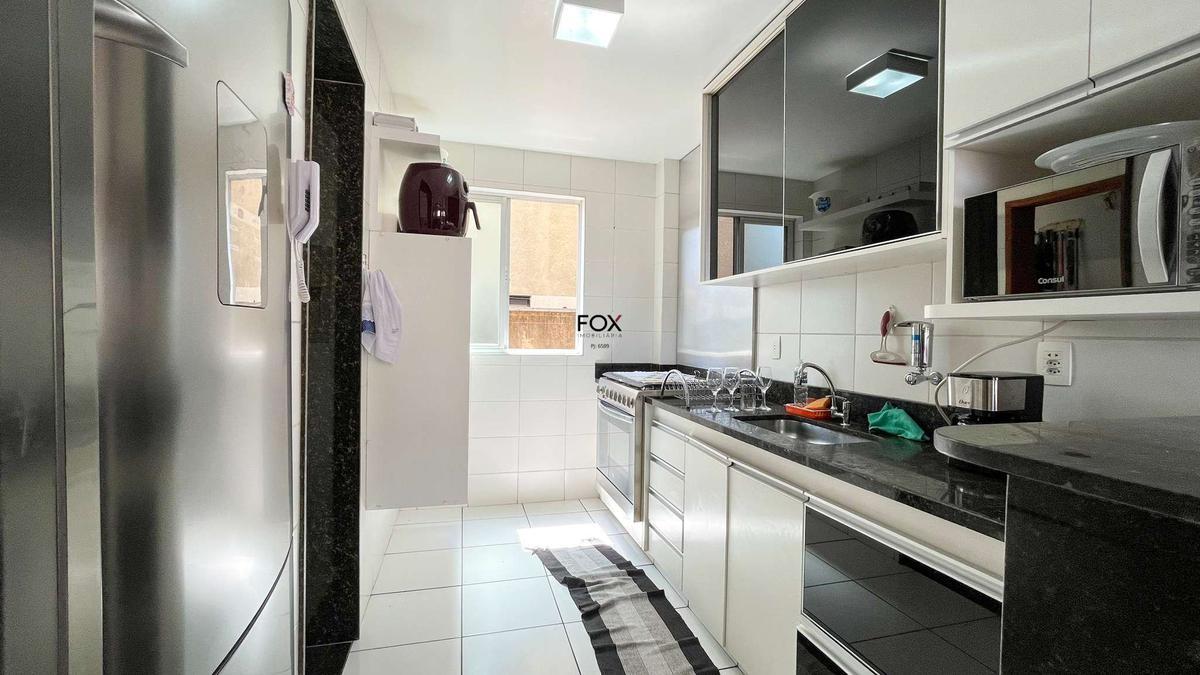 Apartamento, Sagrada Família, 3 Quartos, 2 Vagas, 1 Suíte