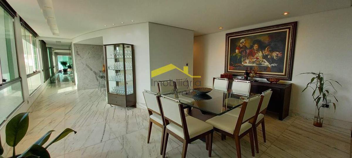 Casa, Buritis, 6 Quartos, 5 Vagas, 6 Suítes