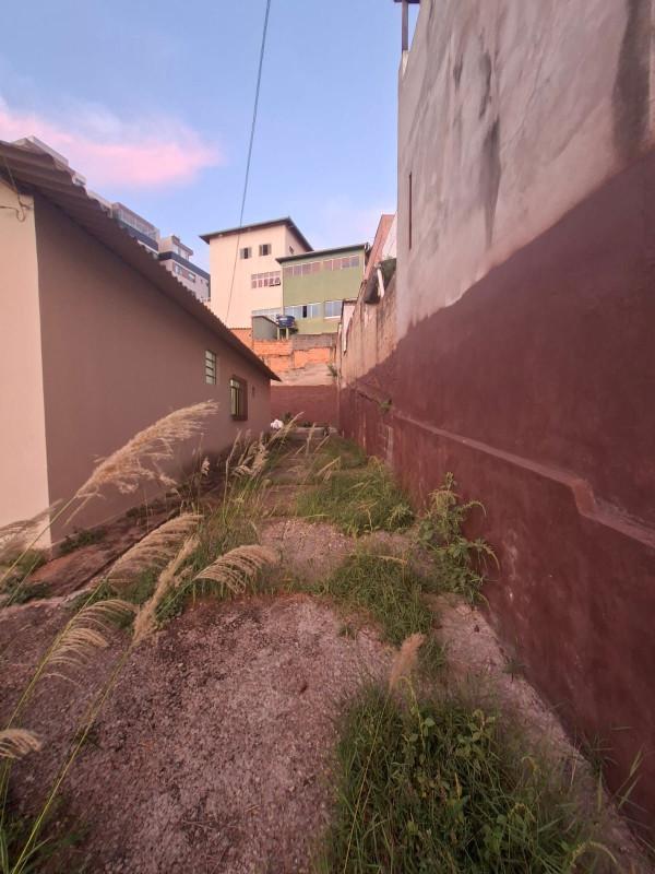 Casa, Diamante, 3 Quartos, 6 Vagas, 1 Suíte