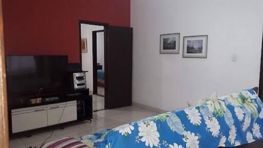 Casa, Centro, 3 Quartos, 5 Vagas, 1 Suíte