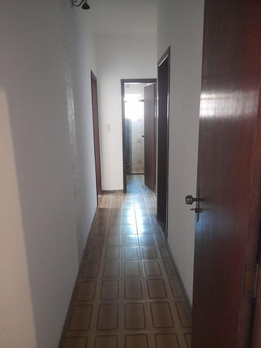 Casa, Floramar, 3 Quartos, 2 Vagas, 1 Suíte