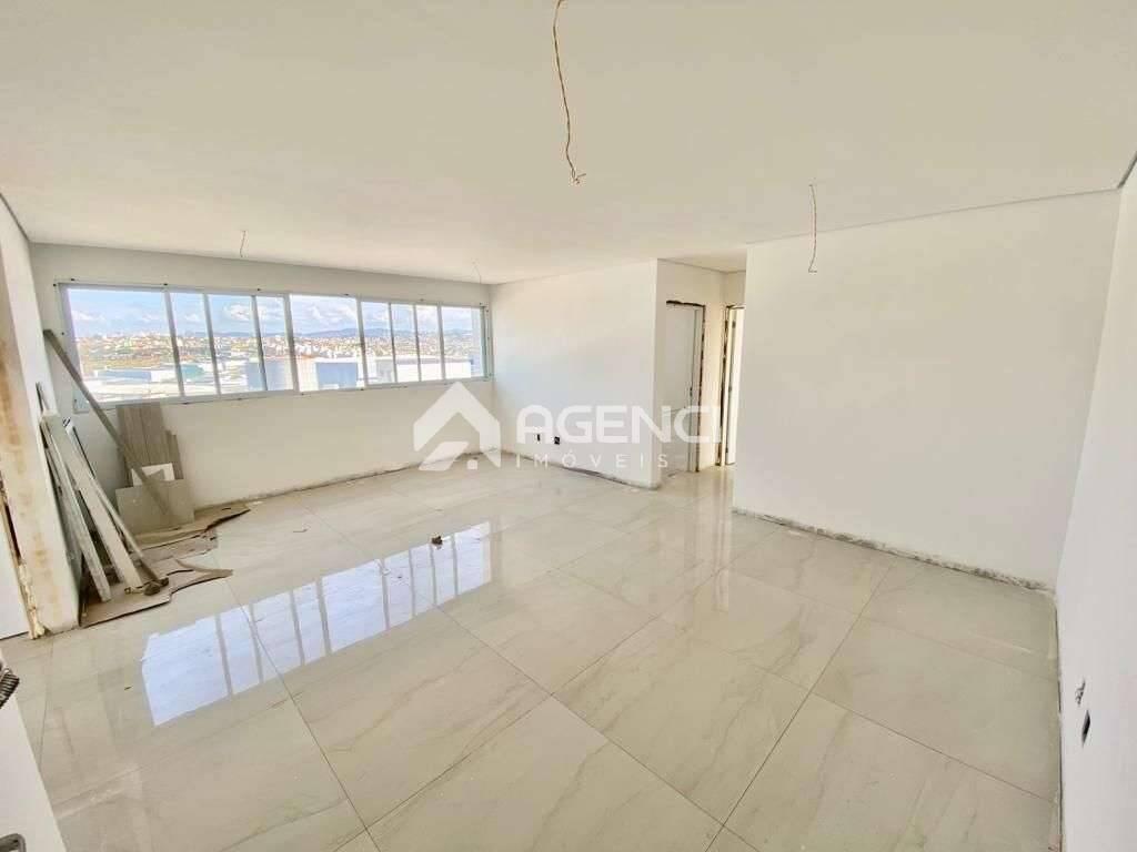 Apartamento, Cabral, 5 Quartos, 0 Vaga, 2 Suítes