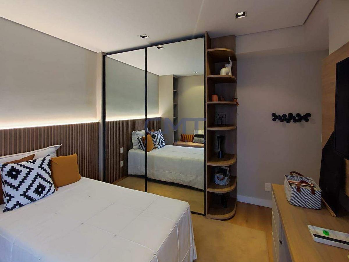 Apartamento, Funcionários, 2 Quartos, 2 Vagas, 2 Suítes
