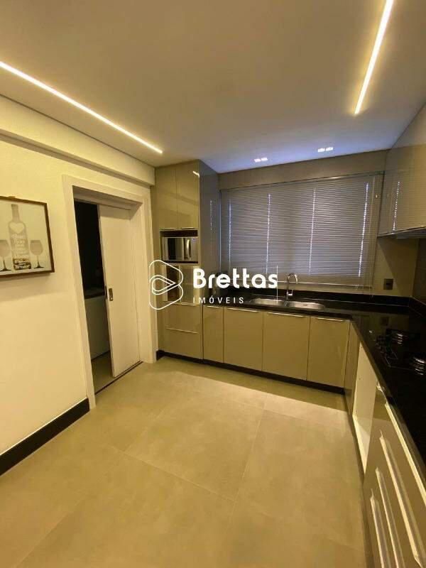 Apartamento, Centro, 3 Quartos, 2 Vagas, 1 Suíte
