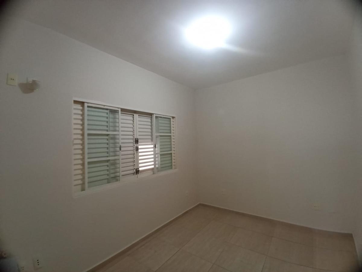 Sala, Centro, 0 Quarto, 0 Vaga