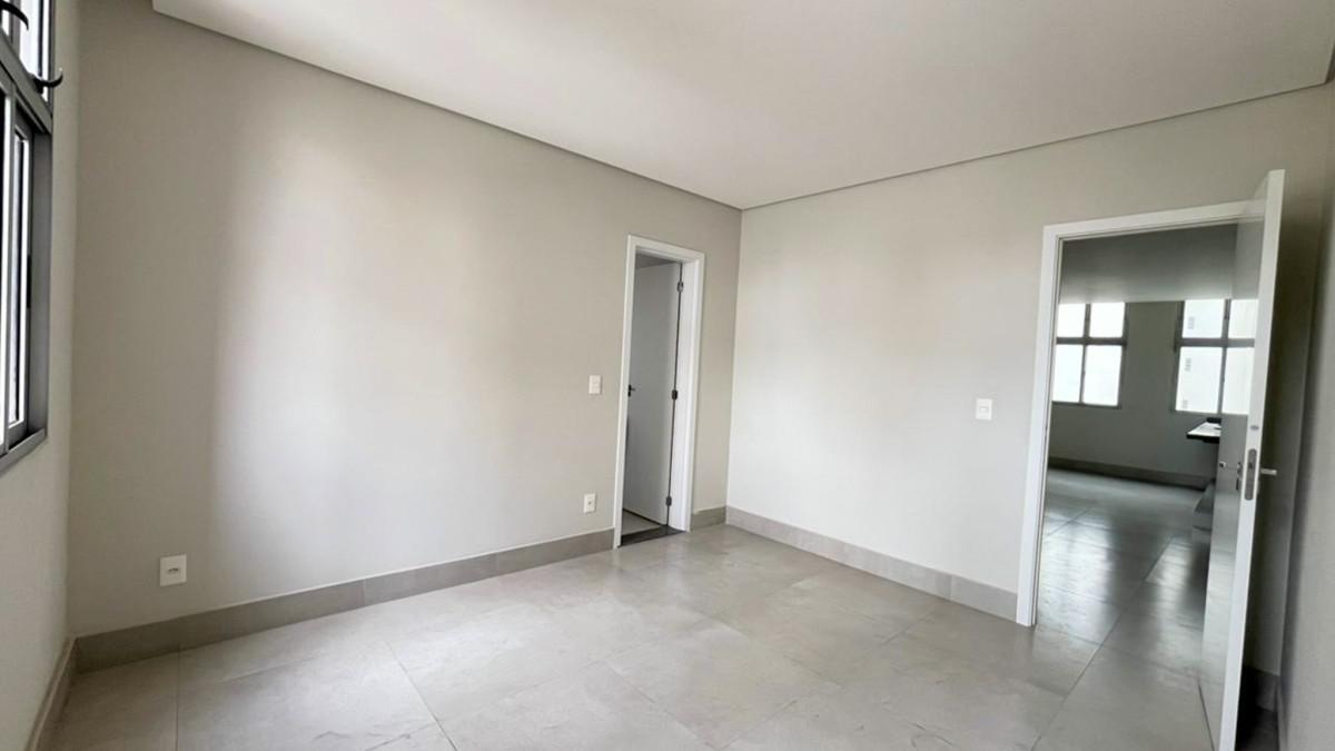 Apartamento, Centro, 2 Quartos, 0 Vaga, 1 Suíte