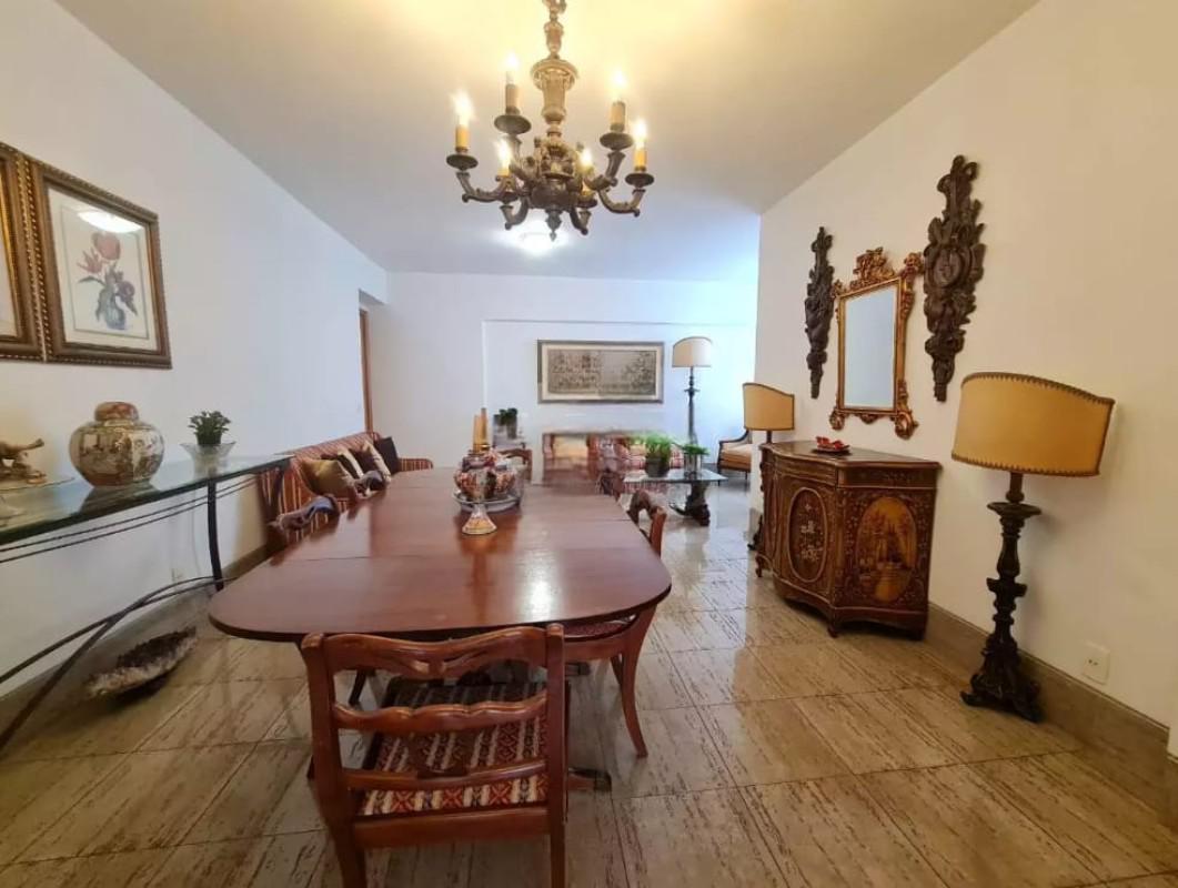 Apartamento, Funcionários, 3 Quartos, 2 Vagas, 1 Suíte