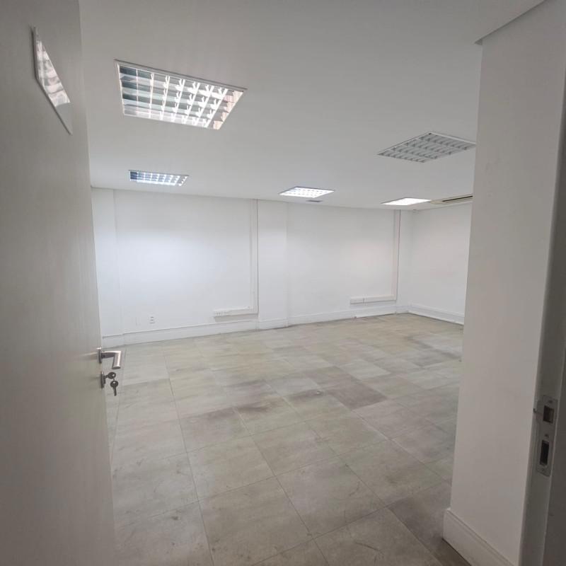 Andar, Santo Agostinho, 0 Quarto, 4 Vagas