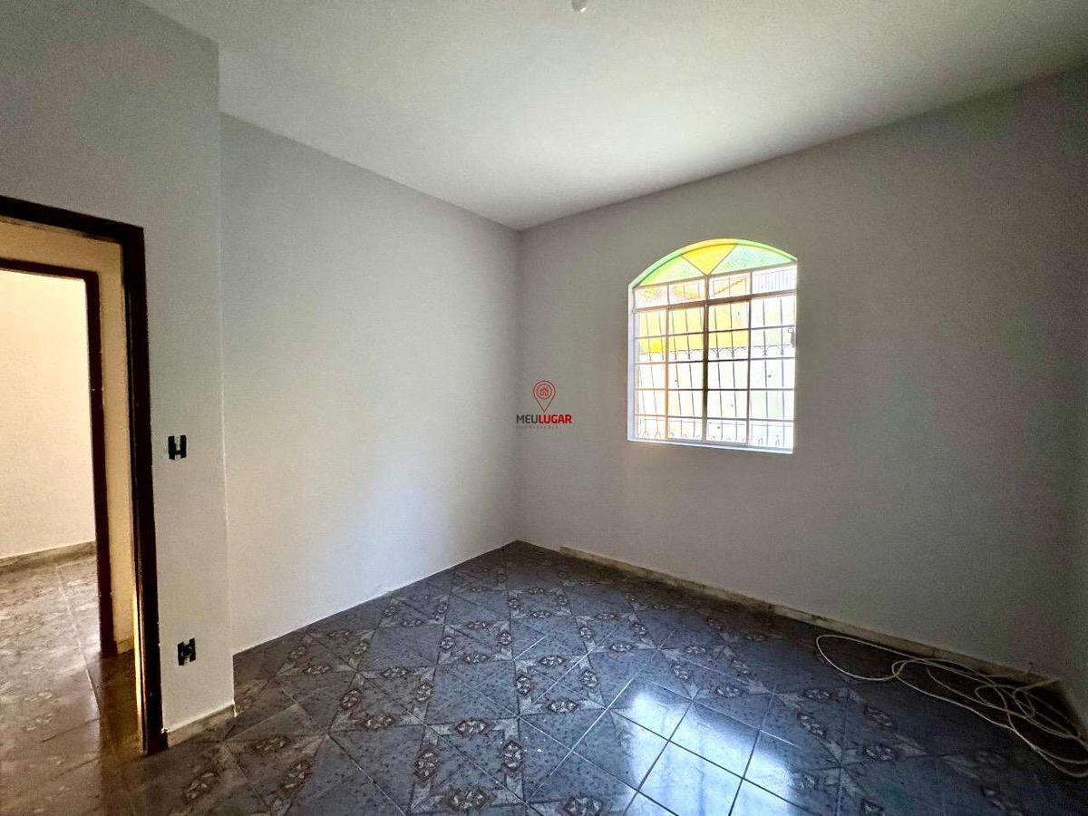 Casa, Diamante, 3 Quartos, 10 Vagas, 1 Suíte