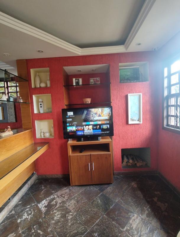 Casa, Quintas Coloniais, 4 Quartos, 6 Vagas, 1 Suíte