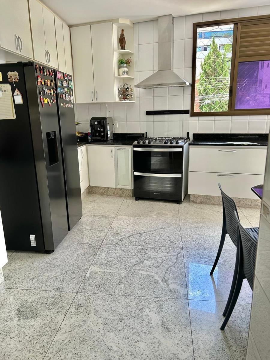 Apartamento, Santa Lúcia, 4 Quartos, 3 Vagas, 2 Suítes