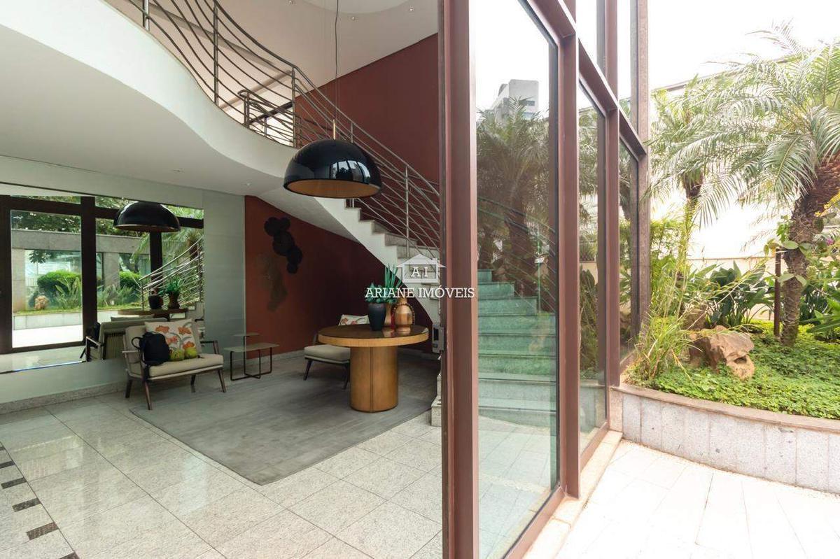Apartamento, Funcionários, 4 Quartos, 4 Vagas, 2 Suítes