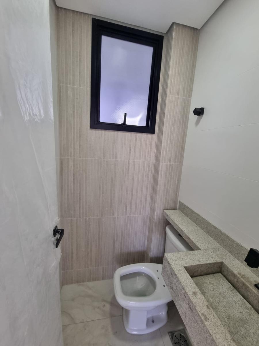 Casa, Planalto, 3 Quartos, 2 Vagas, 1 Suíte