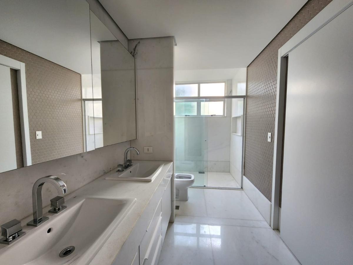 Apartamento, Anchieta, 4 Quartos, 4 Vagas, 2 Suítes