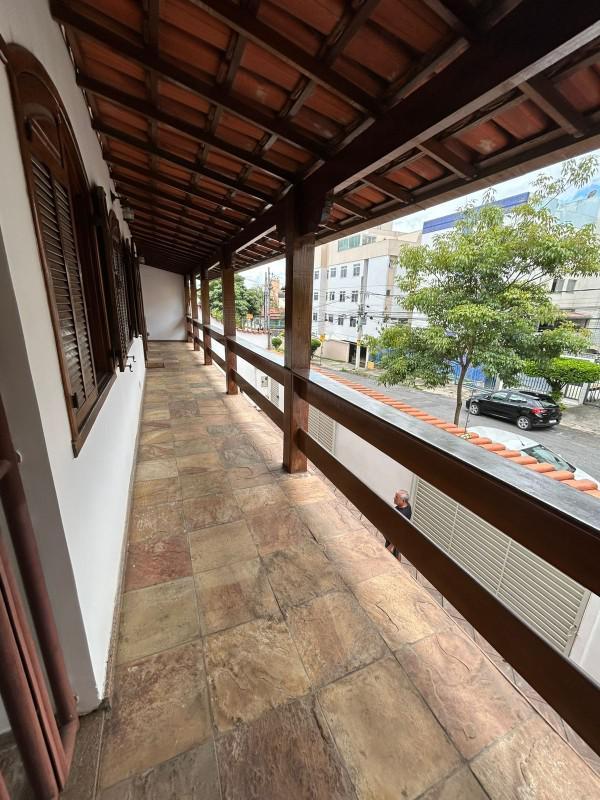 Casa, Castelo, 4 Quartos, 4 Vagas, 3 Suítes
