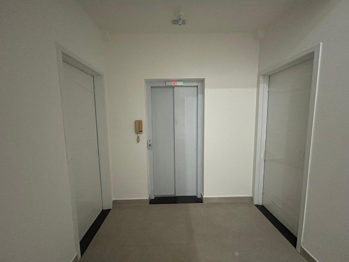 Apartamento, Três Barras, 2 Quartos, 1 Vaga