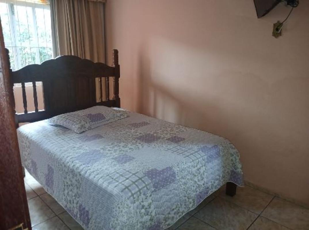 Casa, Floramar, 4 Quartos, 6 Vagas, 1 Suíte