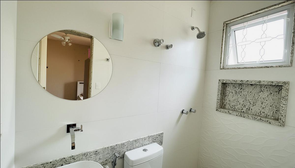 Casa, Itapoã, 5 Quartos, 4 Vagas, 3 Suítes