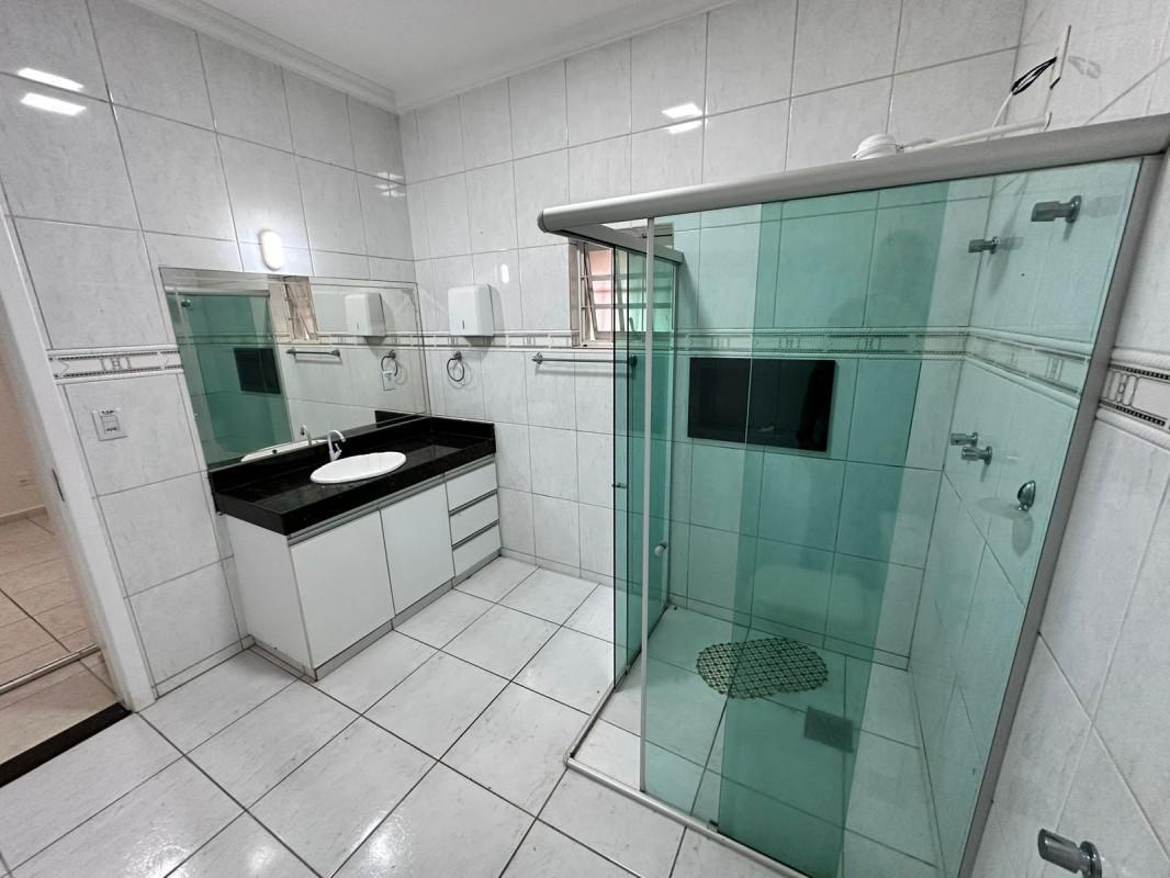 Casa, Chácaras Reunidas Santa Terezinha, 6 Quartos, 15 Vagas, 4 Suítes