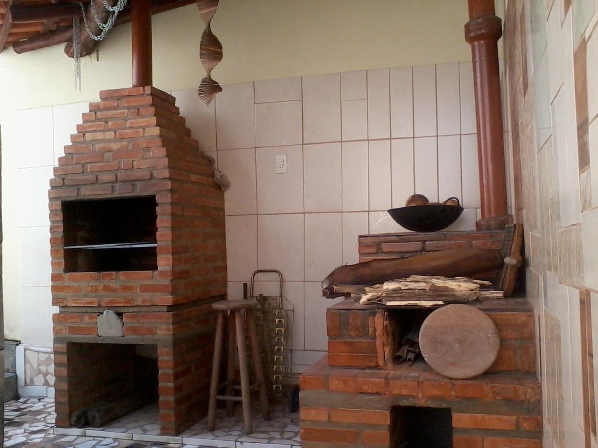 Casa, Jardim Vitória, 3 Quartos, 2 Vagas, 1 Suíte