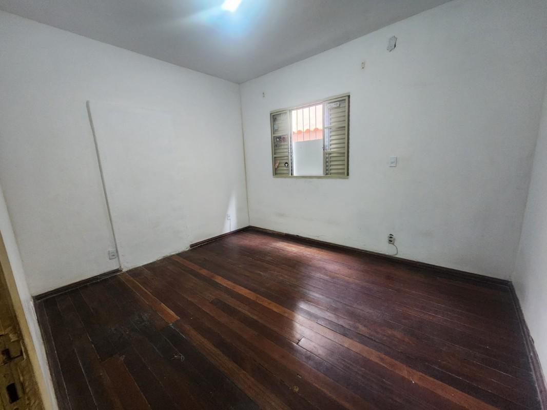 Casa, Ressaca, 2 Quartos, 0 Vaga