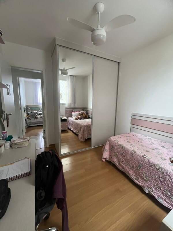 Apartamento, Estoril, 3 Quartos, 3 Vagas, 1 Suíte