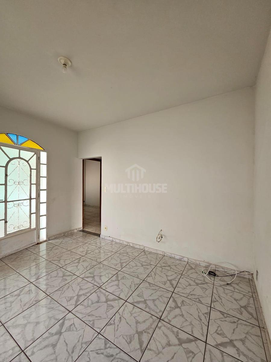 Casa, Venda Nova, 3 Quartos, 2 Vagas
