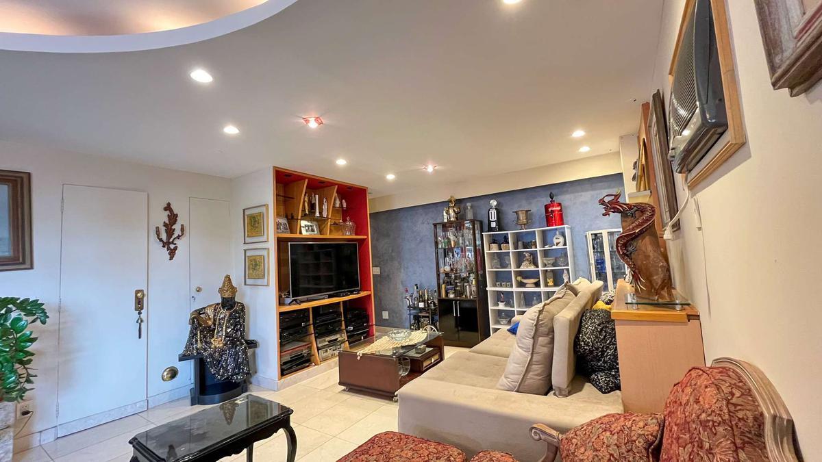 Apartamento, Funcionários, 4 Quartos, 2 Vagas, 1 Suíte