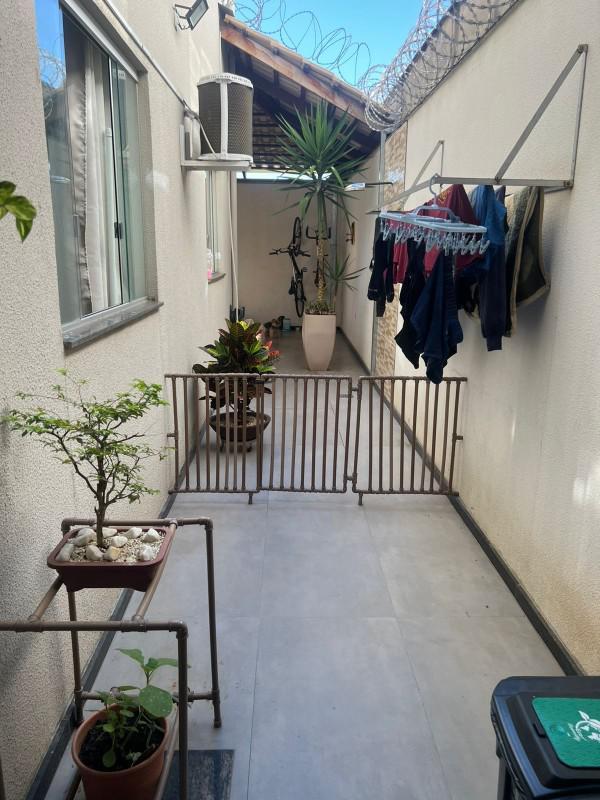 Casa, Vale das Orquídeas, 2 Quartos, 2 Vagas