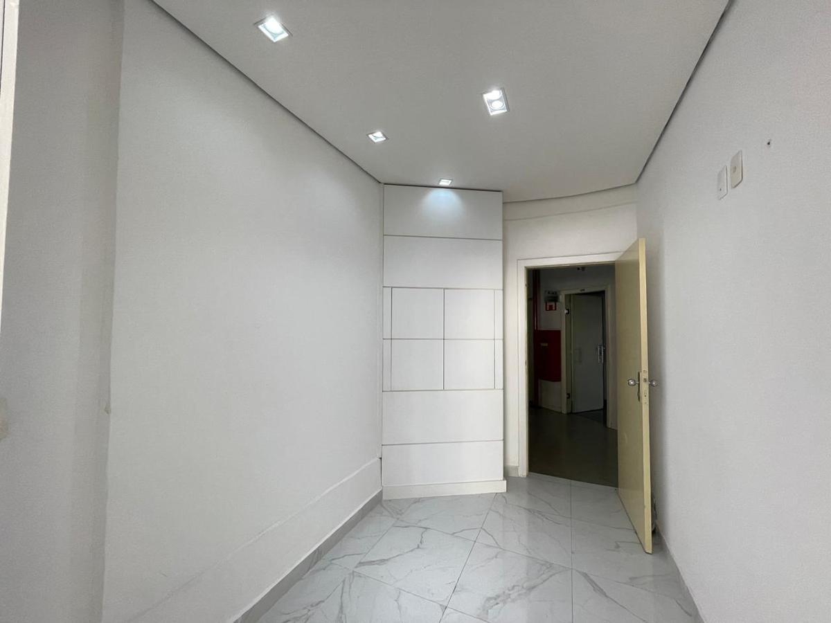 Sala, Centro, 0 Quarto, 0 Vaga