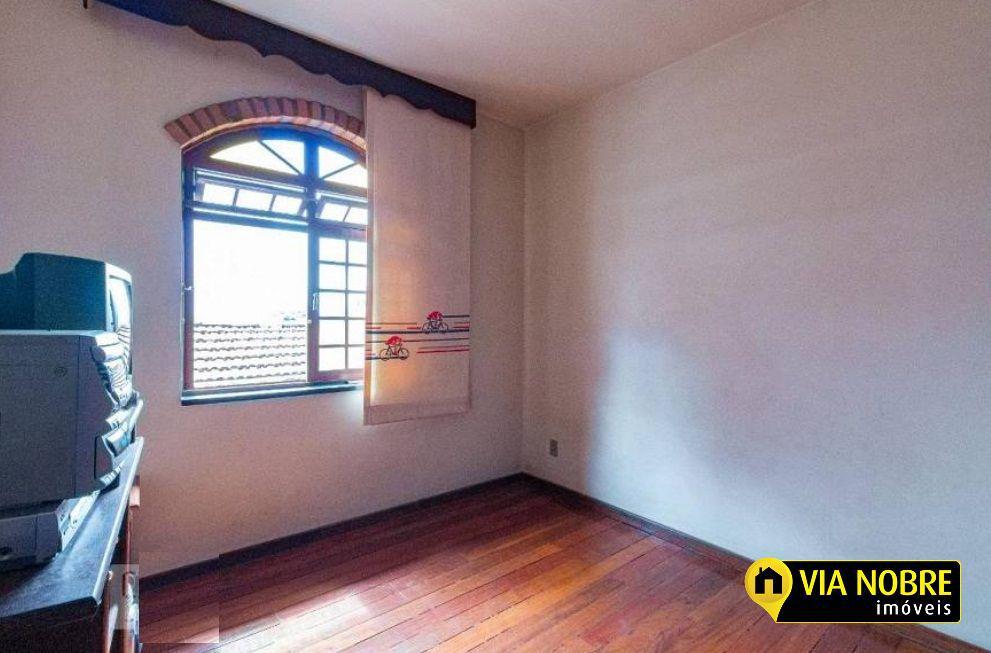 Casa, Graça, 3 Quartos, 2 Vagas, 1 Suíte