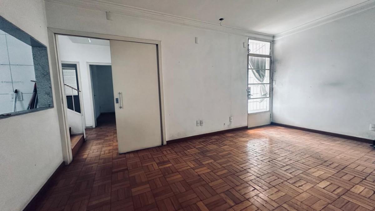 Casa, Barroca, 4 Quartos, 2 Vagas, 1 Suíte