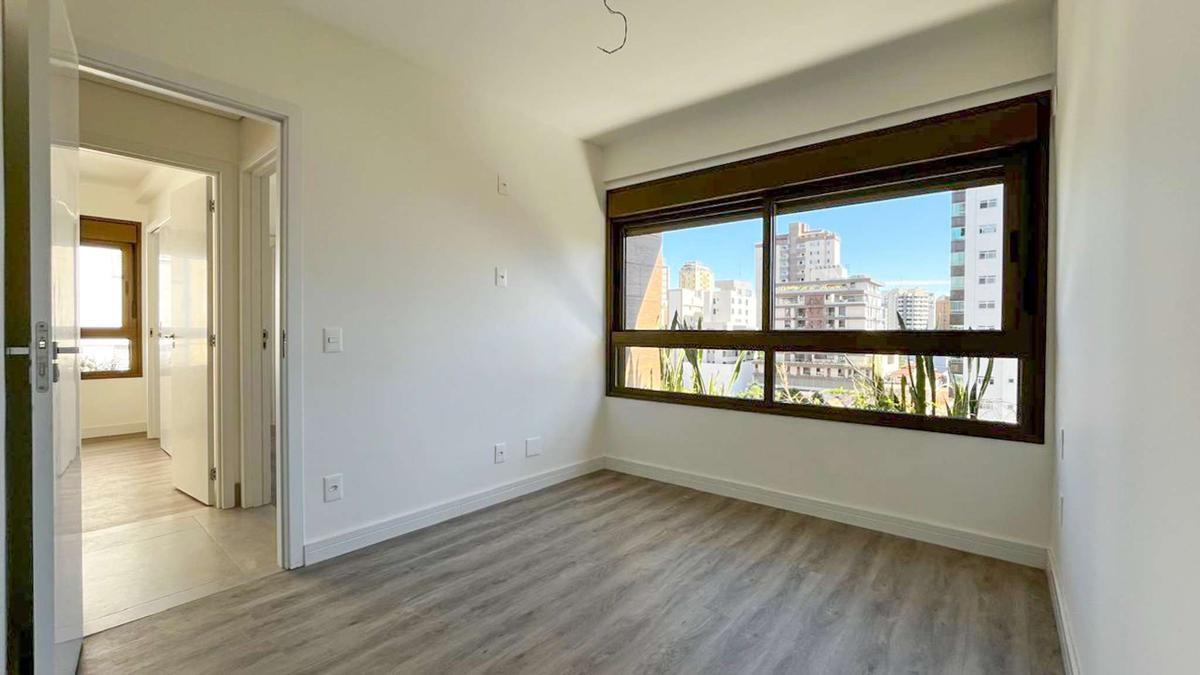 Apartamento, Santa Efigênia, 3 Quartos, 2 Vagas, 3 Suítes