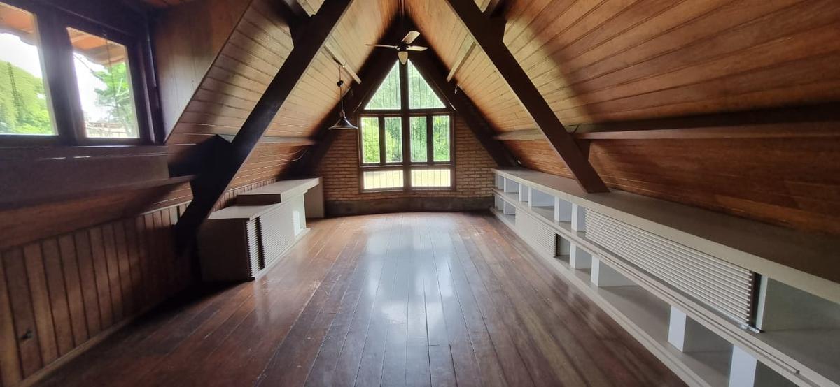 Casa, Jardim Atlântico, 3 Quartos, 8 Vagas, 1 Suíte