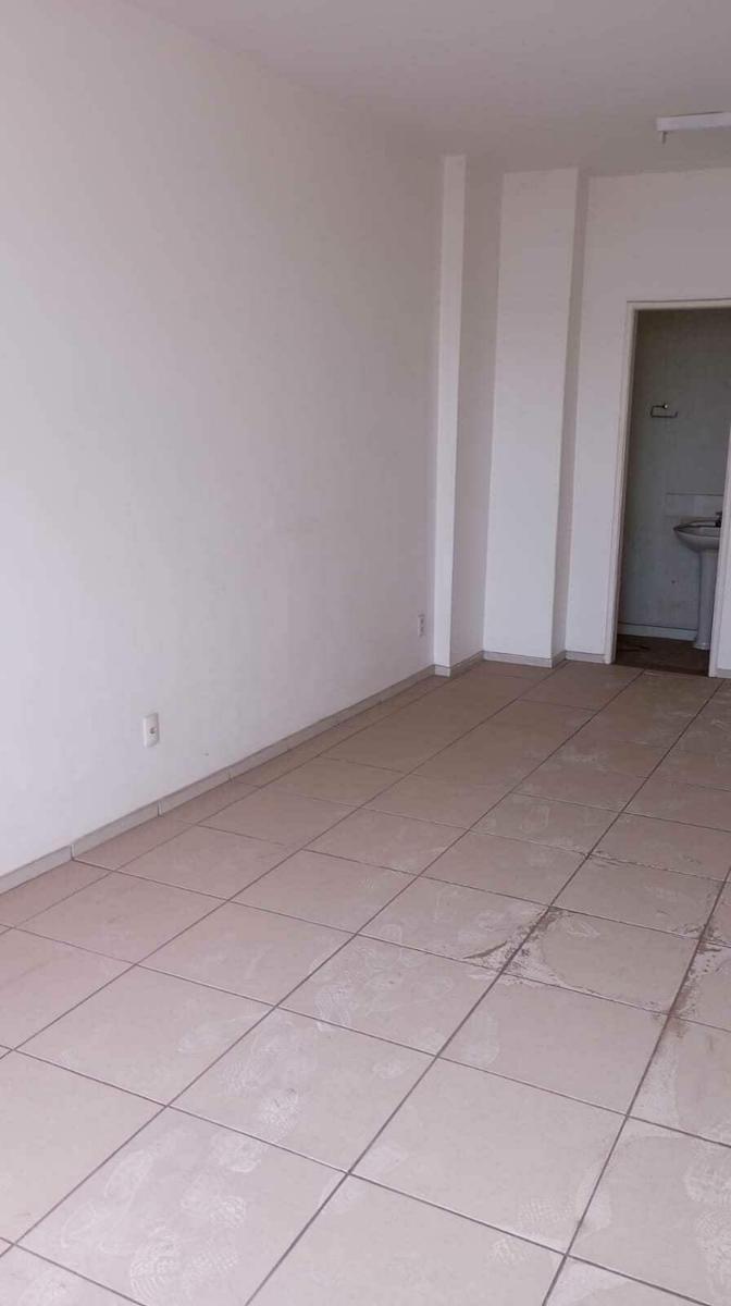 Sala, Nova Suíssa, 0 Quarto, 0 Vaga